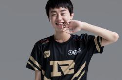 AYX SPORTS-包含Uzi新星高光表现表现惊艳，瑞士队未来可期！的词条