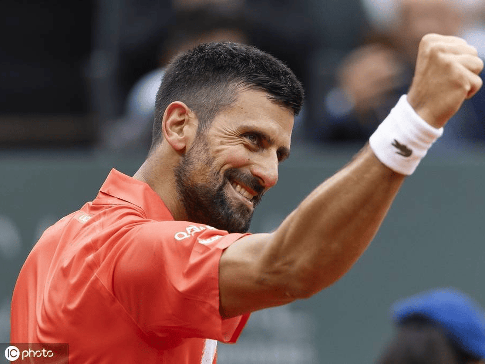 德约科维奇在德国队比赛中势不可挡，战术调整引发热议！的简单介绍