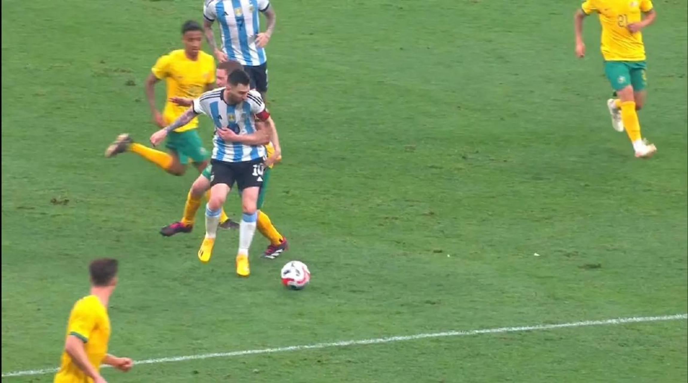 关于梅西连续十场比赛得分超过势不可挡,热火挑战极限!的信息 关于梅西连续十场比赛得分超过势不可挡,热火挑战极限!的信息