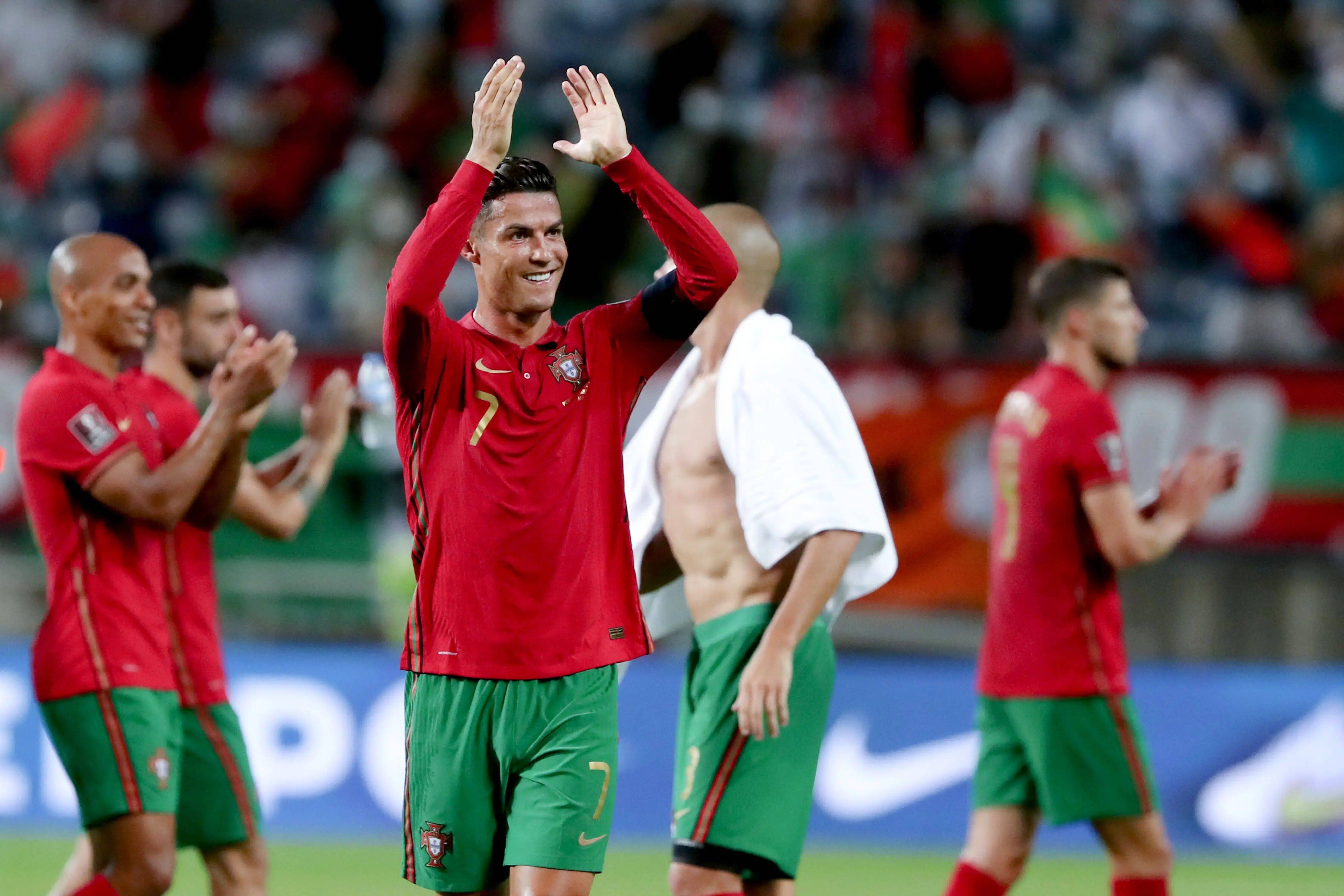 C罗连续十五场比赛得分超过逆转，西班牙队挑战极限！的简单介绍