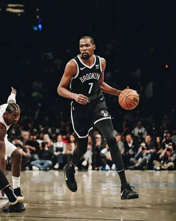 包含杜兰特迎来二十赛季高光表现，IG球迷沸腾！的词条